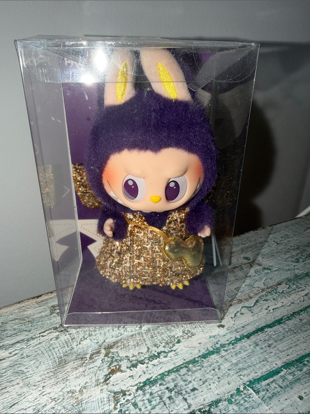 Pop Mart - Wings of Fortune - PRONOUNCE - Plush Figurine with Gold Dress